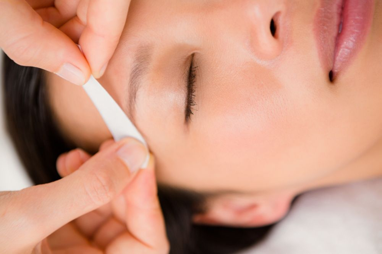 Achieve Perfect Brows: Ringwood Eyebrow Shaping Techniques Achieve Perfect Brows: Ringwood Eyebrow Shaping Techniques
